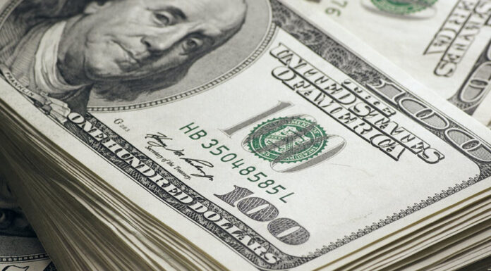 US Dollar Exchange Rate Drops in Baghdad, Remains Steady in Erbil