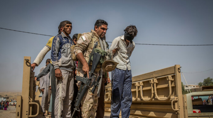 Iraqi Forces Capture Two ISIS Suspects