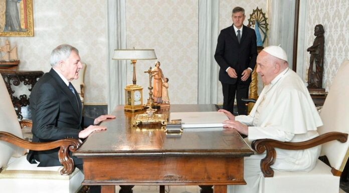 President Rashid Offers Condolences on the Passing of Pope Francis