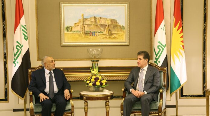 Barzani and Mashhadani Meet in Erbil Amid Deepening Salary Crisis