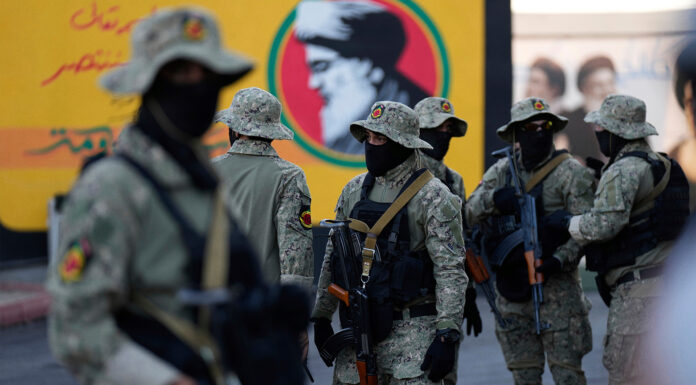 Popular Mobilization Forces Authority Law Sparks Debate in Iraq