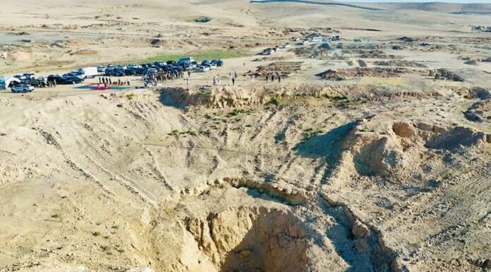 Al-Khasfa Mass Grave Excavation Begins in Nineveh