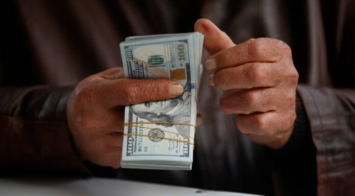 Dollar Exchange Rates in Iraq Rise as Baghdad and Erbil Markets React