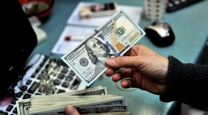 Dollar Surges in Baghdad and Erbil Markets