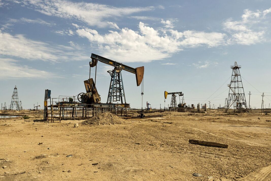 Oil Market Volatility Drives Prices Higher Amid Middle East Tensions