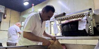 Iraq Bans Plastic Bags in Bakeries Under New Environmental Measures