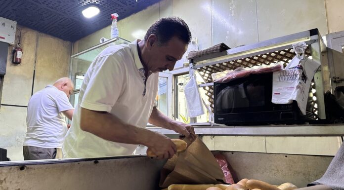 Iraq Bans Plastic Bags in Bakeries Under New Environmental Measures