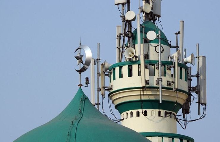 Duhok Mosque Loudspeaker Rules Ignite Debate Over Noise and Prayer Broadcasts
