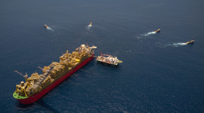 Iraq Pushes Ahead With U.S.-Backed Floating Gas Terminal Project