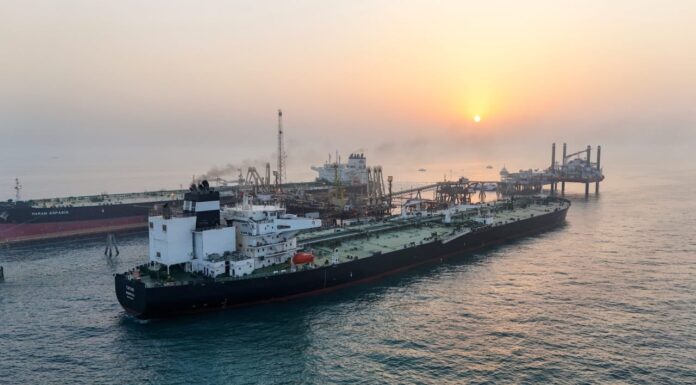 Iraq Leads Gulf Oil Export Surge Despite Hormuz Crisis